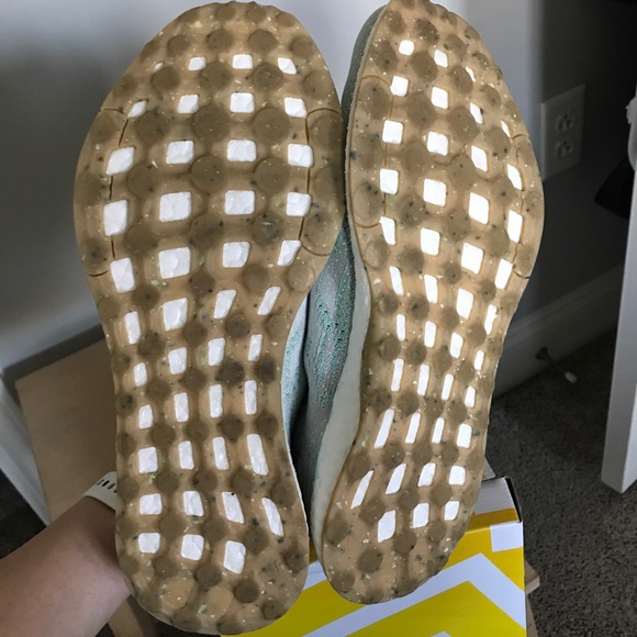 Adidas Pureboost DPR Mint White Women’s shoe 10 - Picture 7 of 7